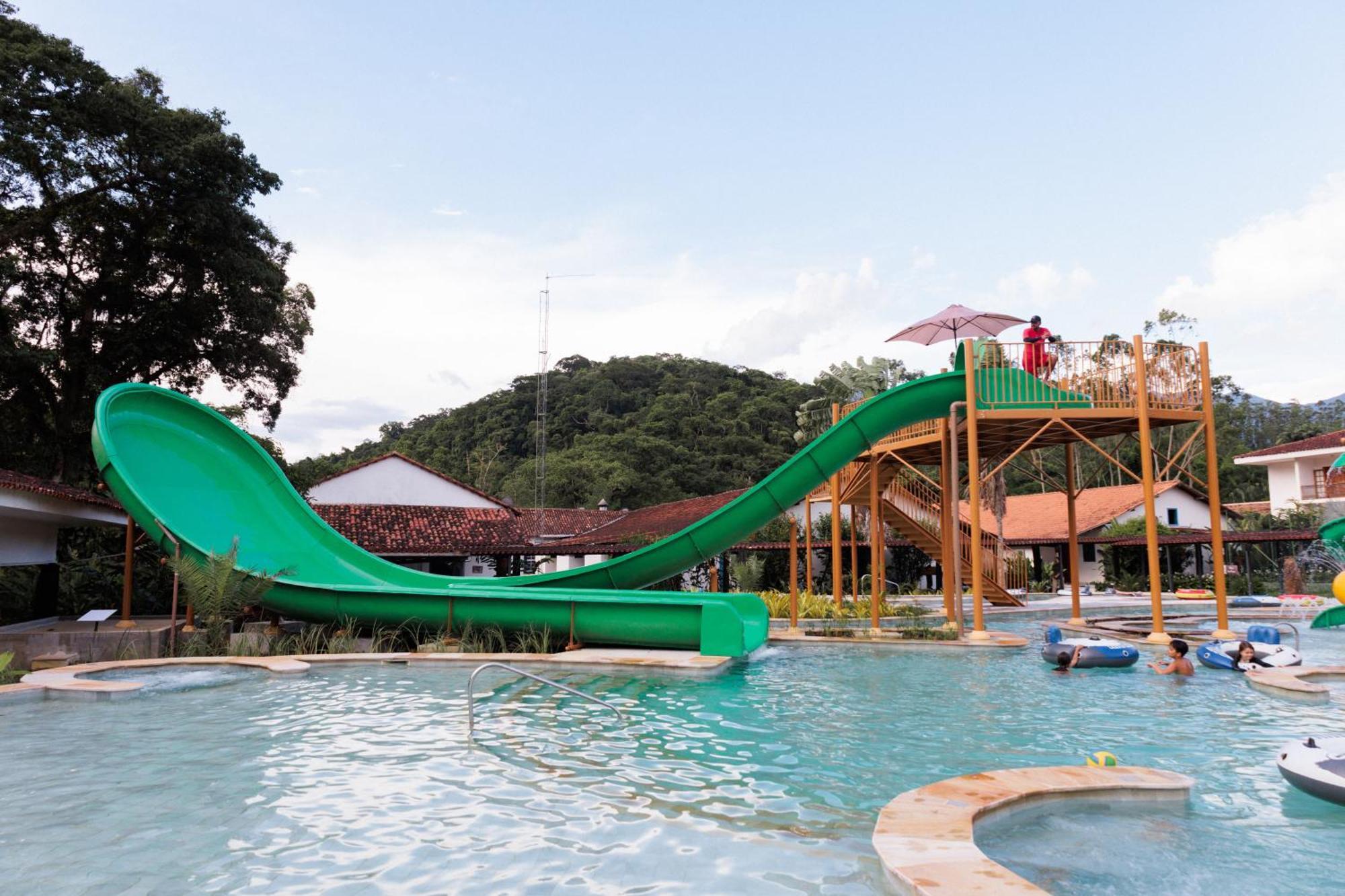 Resort Fazenda 3 Pinheiros Engenheiro Passos Bagian luar foto